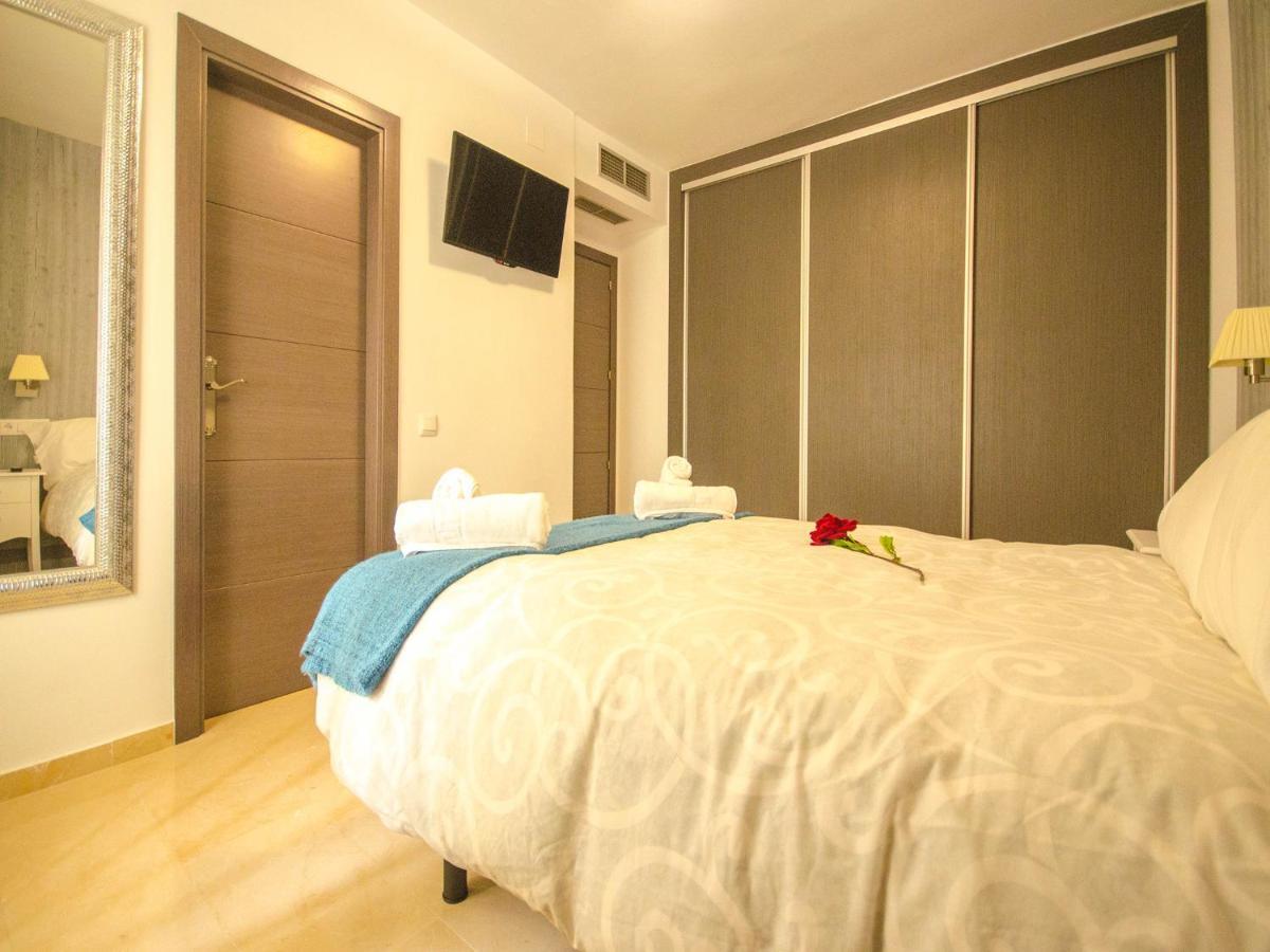 Bungalow Sergio Estepona Dış mekan fotoğraf