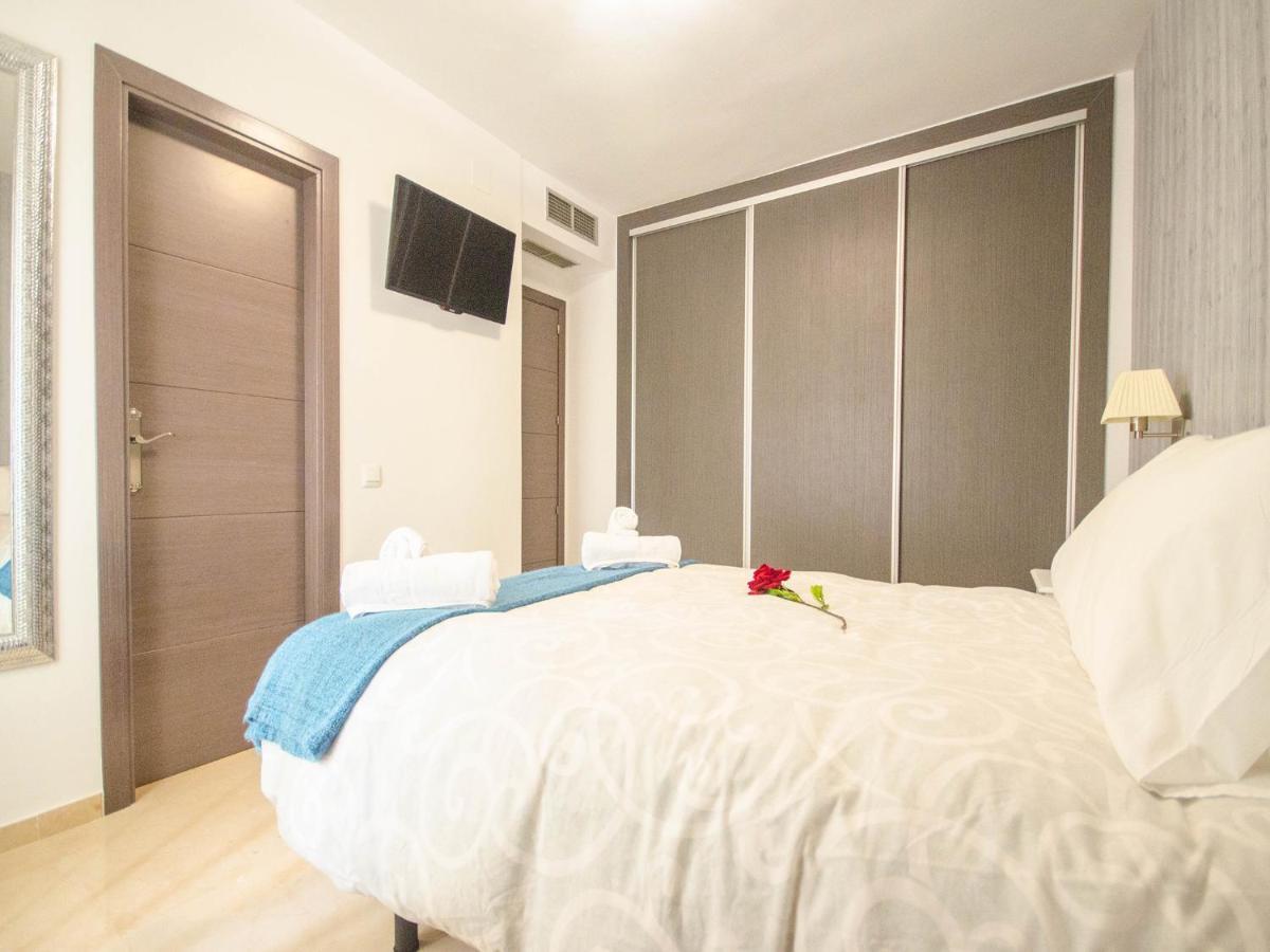 Bungalow Sergio Estepona Dış mekan fotoğraf